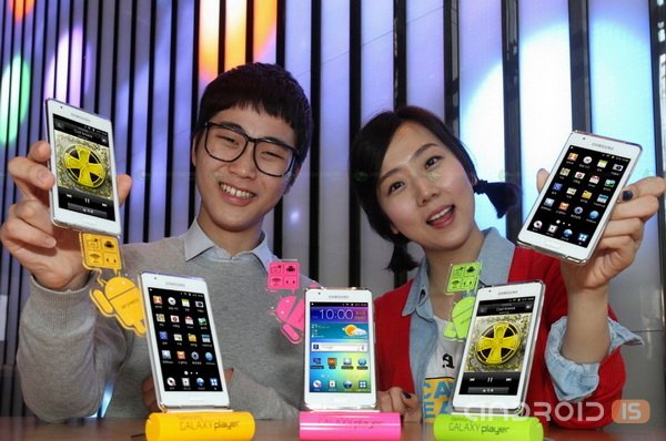 Samsung �������� ����� ������ Galaxy Player 4.2